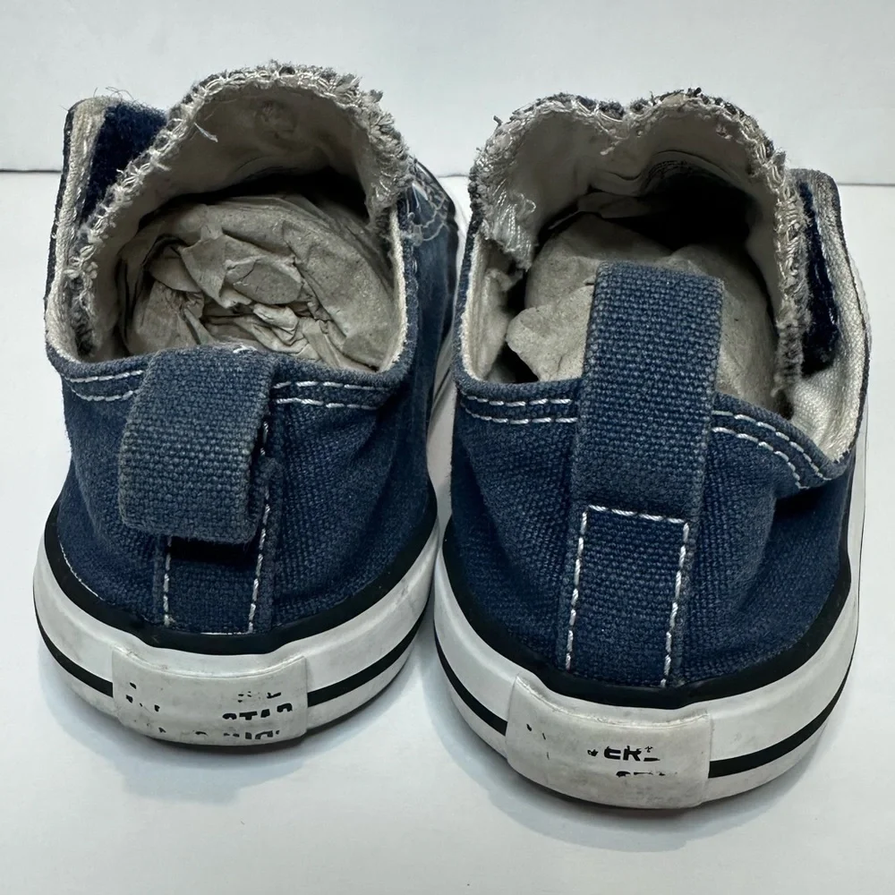 Kids Converse Navy Velcro Slip-On Shoes